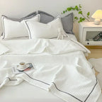 The Amara | French Style Yarn Quilted Duvet Set