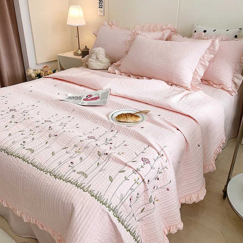 The Aurelia | Fresh Flower Embroidered Blanket Quilt Duvet Set