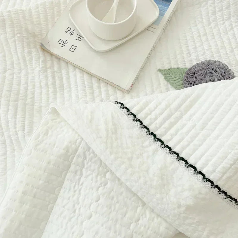 The Amara | French Style Yarn Quilted Duvet Set