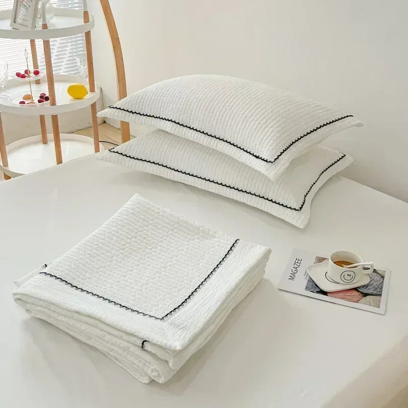 The Amara | French Style Yarn Quilted Duvet Set