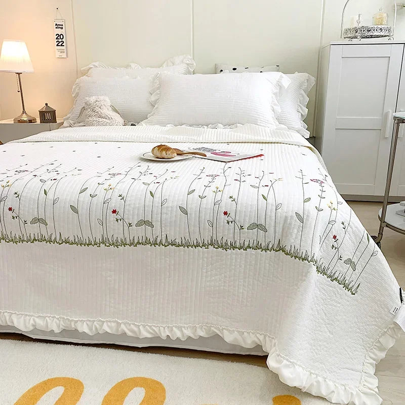 The Aurelia | Fresh Flower Embroidered Blanket Quilt Duvet Set