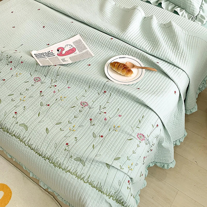 The Aurelia | Fresh Flower Embroidered Blanket Quilt Duvet Set