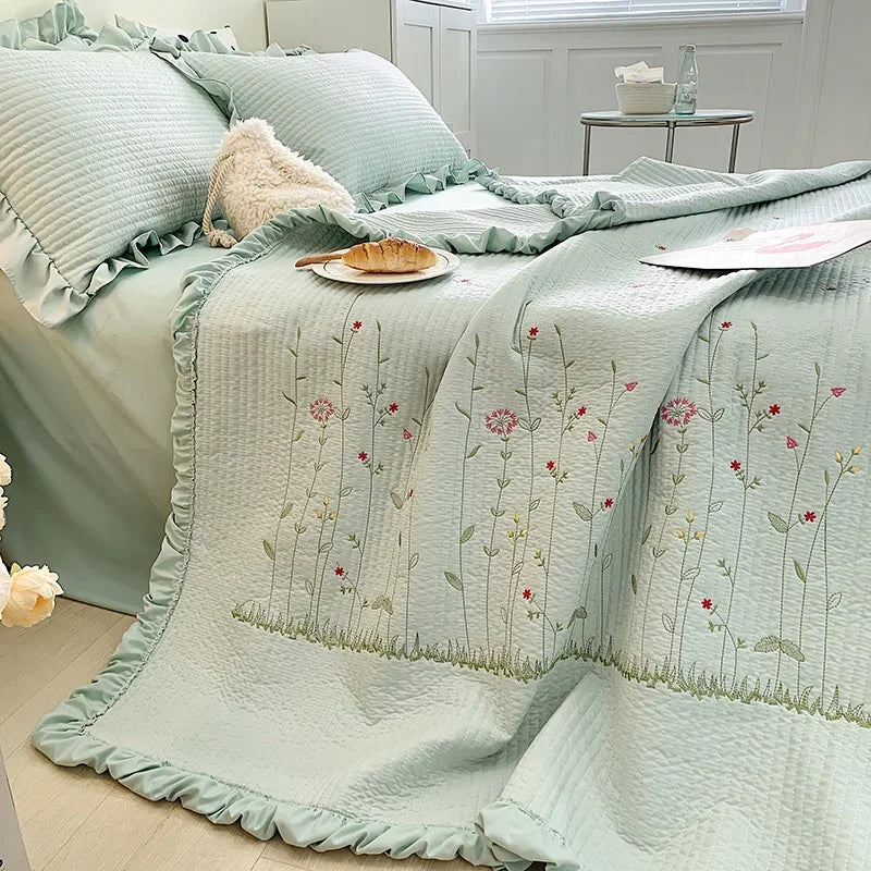 The Aurelia | Fresh Flower Embroidered Blanket Quilt Duvet Set